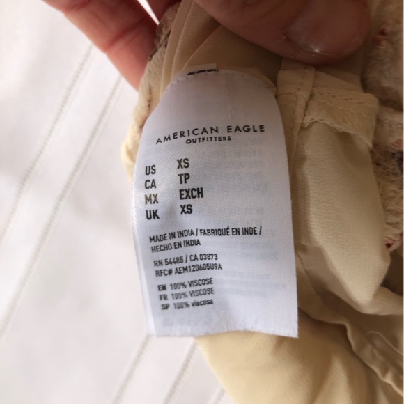 American Eagle Outfitters Floral Romper - Picture 11 of 15